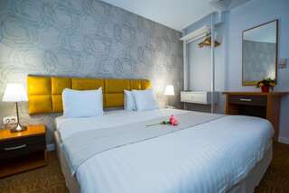 Отель Best Western Hotel Lev Or I Бухарест Номер с кроватью размера «king-size»-2