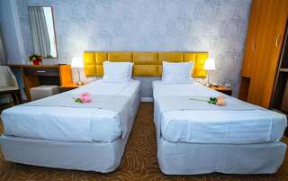 Отель Best Western Hotel Lev Or I Бухарест Двухместный номер с 2 отдельными кроватями-2