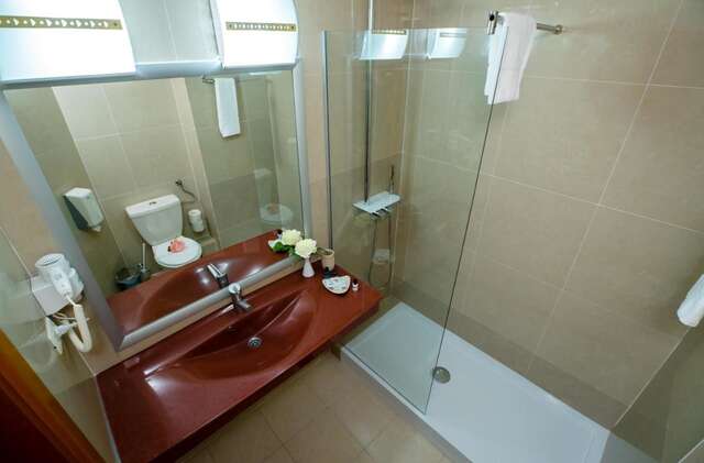 Отель Best Western Hotel Lev Or I Бухарест-29